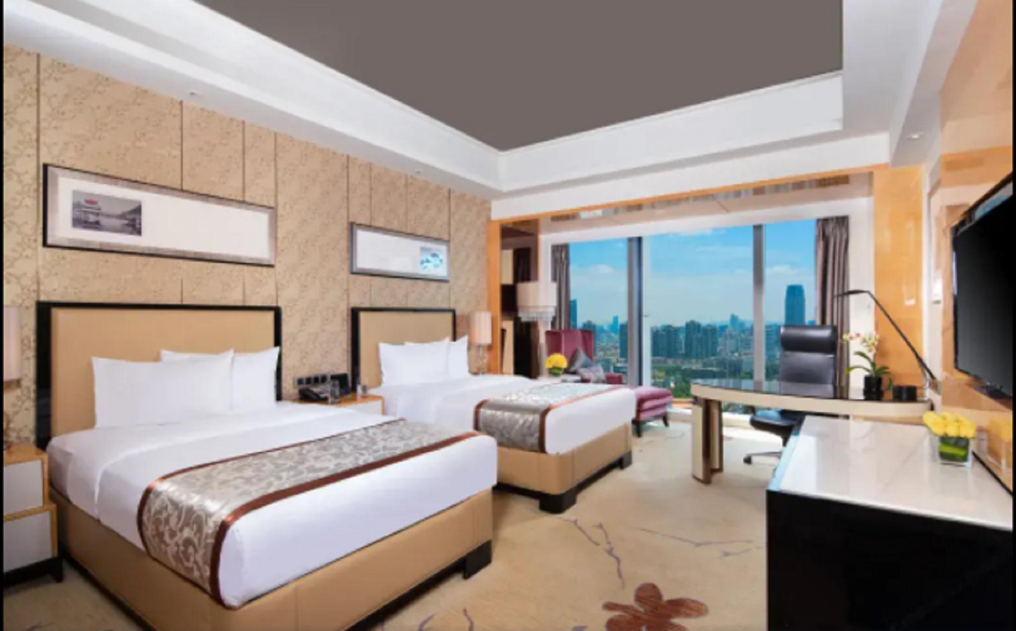 Hotel Wyndham Grand Plaza Royale Colorful Yunnan à Kunming Extérieur photo
