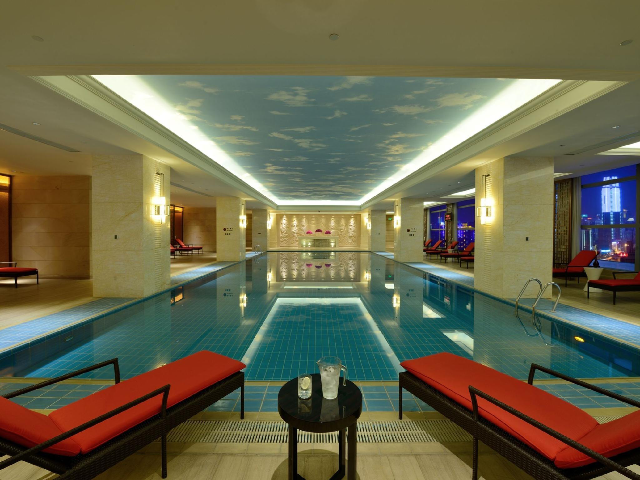 Hotel Wyndham Grand Plaza Royale Colorful Yunnan à Kunming Extérieur photo