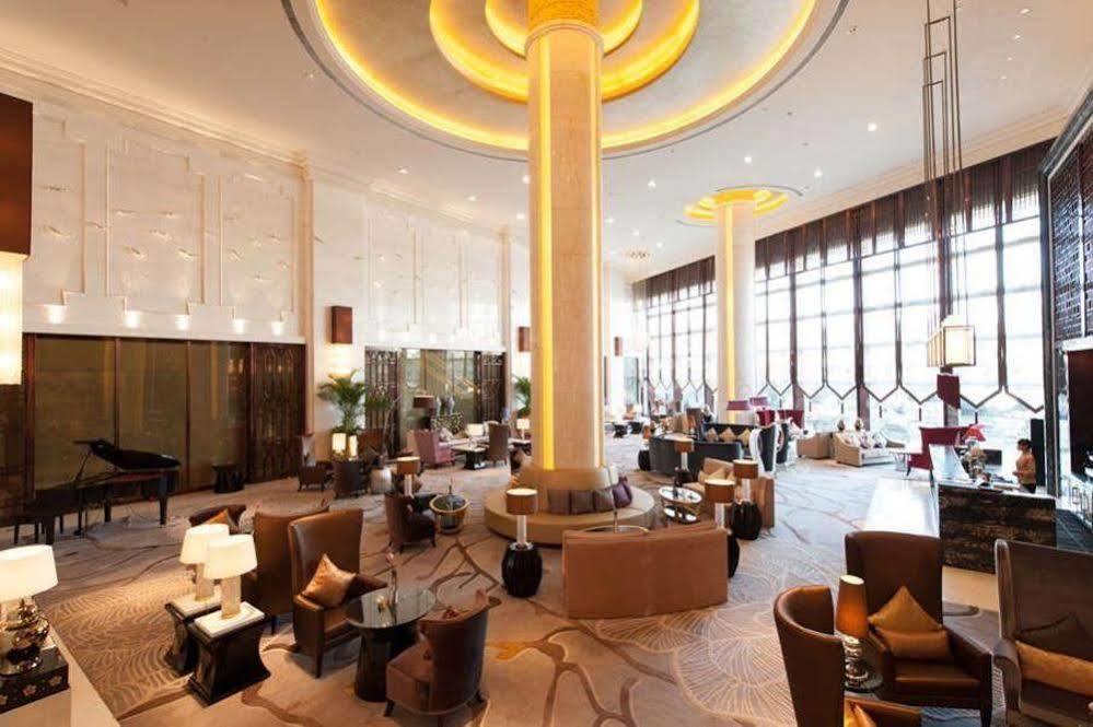 Hotel Wyndham Grand Plaza Royale Colorful Yunnan à Kunming Extérieur photo